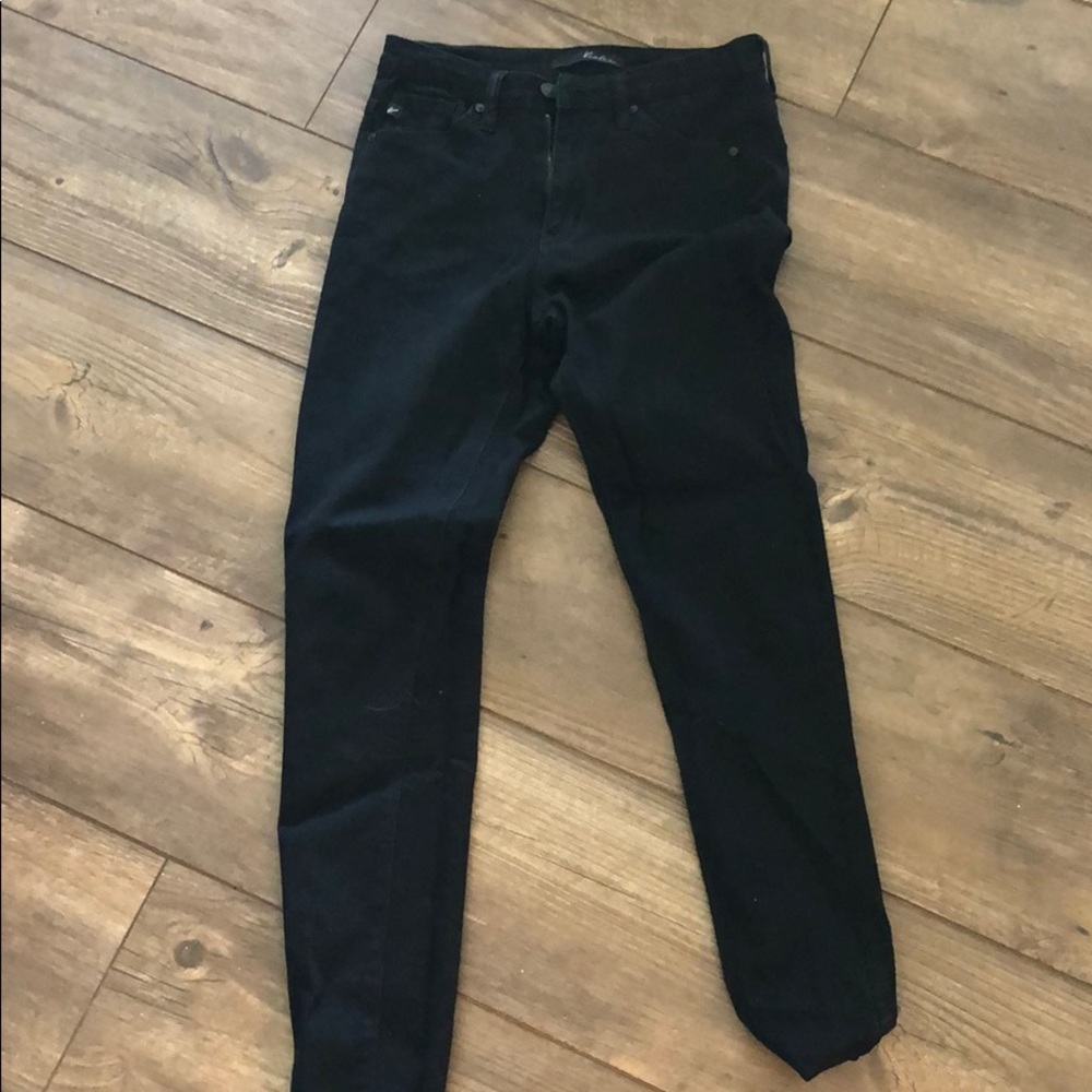 Black skinny jeans